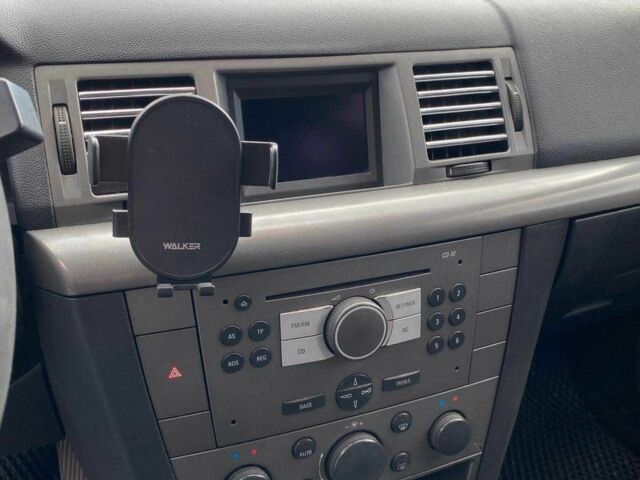 Серый Опель Вектра, объемом двигателя 1.9 л и пробегом 313 тыс. км за 4300 $, фото 19 на Automoto.ua