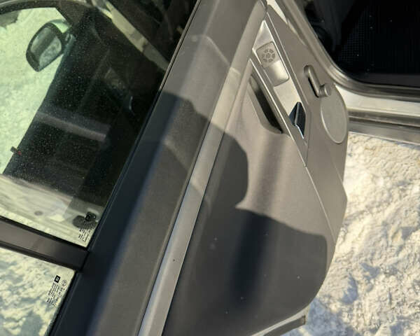 Сірий Опель Вектра, об'ємом двигуна 1.8 л та пробігом 276 тис. км за 3900 $, фото 11 на Automoto.ua