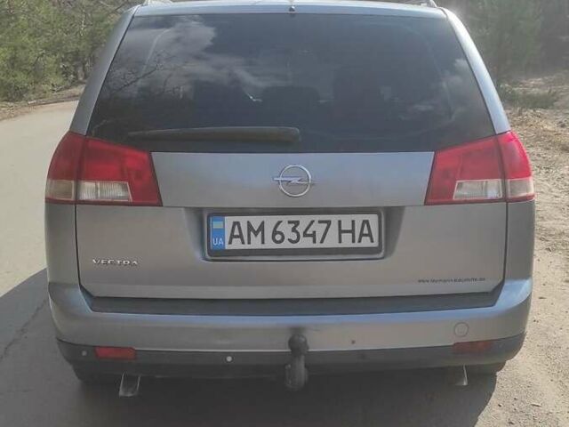 Сірий Опель Вектра, об'ємом двигуна 1.9 л та пробігом 300 тис. км за 4500 $, фото 3 на Automoto.ua