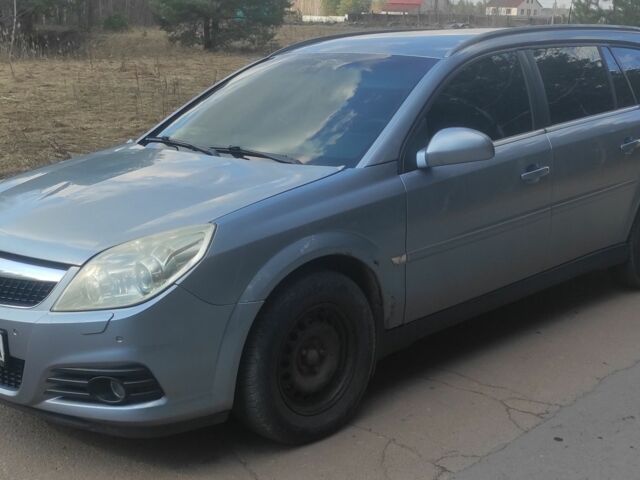 Серый Опель Вектра, объемом двигателя 1.9 л и пробегом 300 тыс. км за 4500 $, фото 2 на Automoto.ua