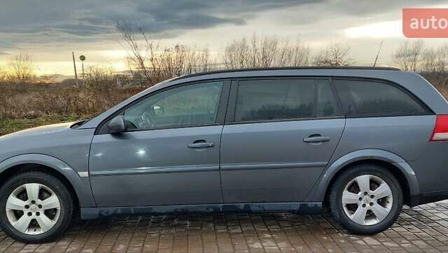 Серый Опель Вектра, объемом двигателя 2.2 л и пробегом 287 тыс. км за 4000 $, фото 4 на Automoto.ua