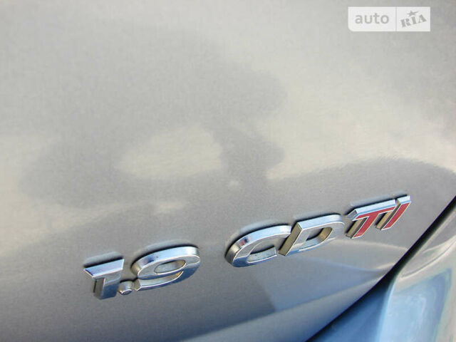 Сірий Опель Вектра, об'ємом двигуна 1.9 л та пробігом 387 тис. км за 5300 $, фото 6 на Automoto.ua