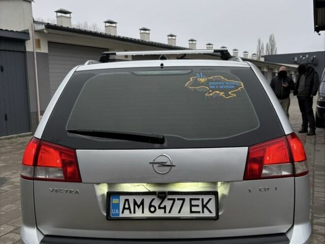 Серый Опель Вектра, объемом двигателя 1.9 л и пробегом 244 тыс. км за 5400 $, фото 6 на Automoto.ua