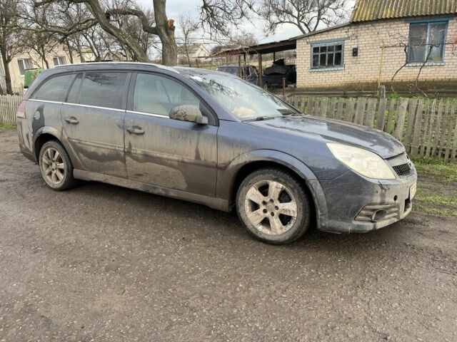 Серый Опель Вектра, объемом двигателя 1.9 л и пробегом 426 тыс. км за 1900 $, фото 1 на Automoto.ua