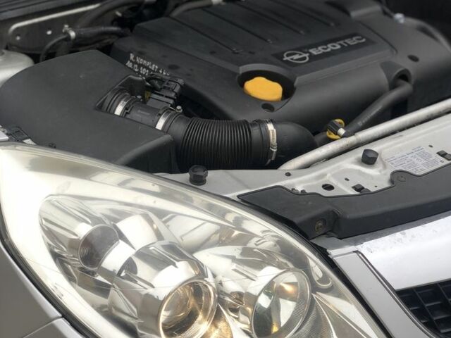 Серый Опель Вектра, объемом двигателя 1.9 л и пробегом 298 тыс. км за 2850 $, фото 8 на Automoto.ua