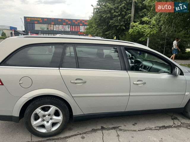 Сірий Опель Вектра, об'ємом двигуна 1.9 л та пробігом 266 тис. км за 6799 $, фото 14 на Automoto.ua