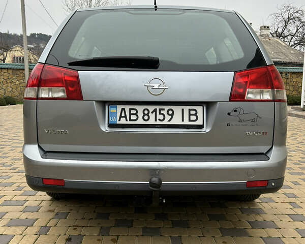 Сірий Опель Вектра, об'ємом двигуна 1.91 л та пробігом 264 тис. км за 3950 $, фото 22 на Automoto.ua