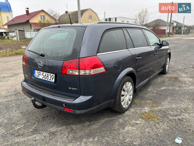 Серый Опель Вектра, объемом двигателя 1.9 л и пробегом 300 тыс. км за 2300 $, фото 4 на Automoto.ua