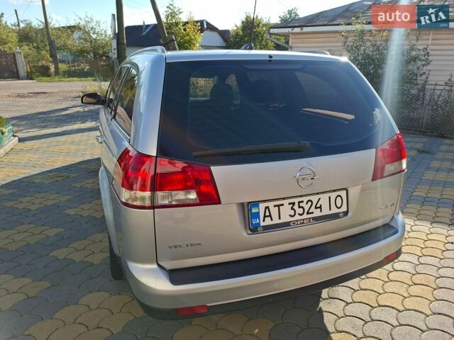 Сірий Опель Вектра, об'ємом двигуна 1.9 л та пробігом 293 тис. км за 5800 $, фото 7 на Automoto.ua