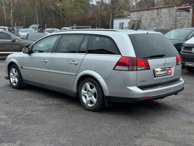 Серый Опель Вектра, объемом двигателя 1.9 л и пробегом 294 тыс. км за 5490 $, фото 7 на Automoto.ua