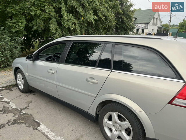 Сірий Опель Вектра, об'ємом двигуна 1.9 л та пробігом 266 тис. км за 6799 $, фото 3 на Automoto.ua