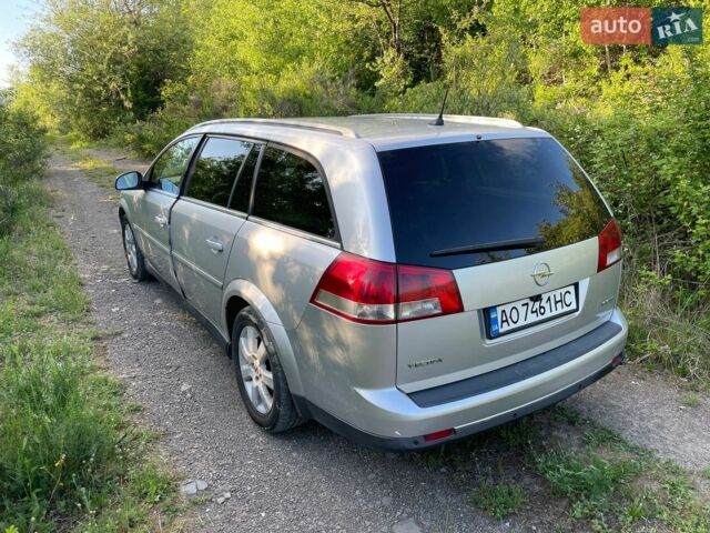 Сірий Опель Вектра, об'ємом двигуна 1.91 л та пробігом 360 тис. км за 4000 $, фото 2 на Automoto.ua