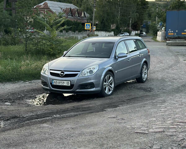 Сірий Опель Вектра, об'ємом двигуна 1.9 л та пробігом 267 тис. км за 5300 $, фото 1 на Automoto.ua