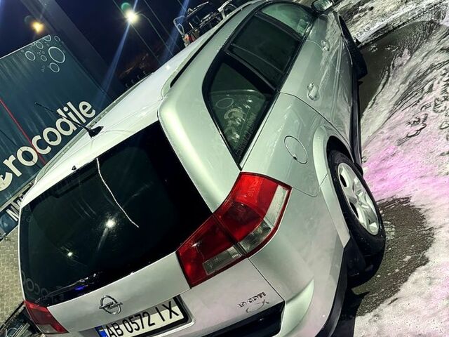 Сірий Опель Вектра, об'ємом двигуна 1.9 л та пробігом 294 тис. км за 4600 $, фото 5 на Automoto.ua