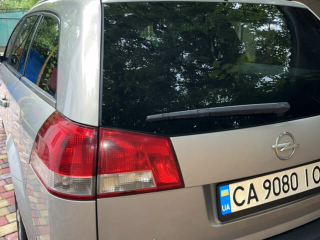 Сірий Опель Вектра, об'ємом двигуна 1.9 л та пробігом 266 тис. км за 6799 $, фото 23 на Automoto.ua