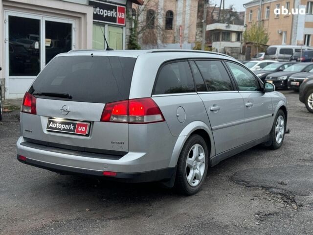 Серый Опель Вектра, объемом двигателя 1.9 л и пробегом 294 тыс. км за 5490 $, фото 5 на Automoto.ua