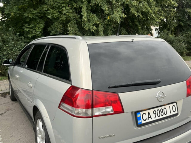 Сірий Опель Вектра, об'ємом двигуна 1.9 л та пробігом 266 тис. км за 6799 $, фото 7 на Automoto.ua