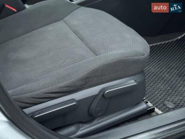 Серый Опель Вектра, объемом двигателя 1.9 л и пробегом 294 тыс. км за 5490 $, фото 22 на Automoto.ua