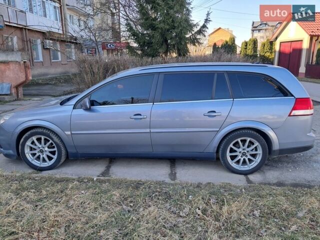 Серый Опель Вектра, объемом двигателя 1.91 л и пробегом 385 тыс. км за 3950 $, фото 6 на Automoto.ua