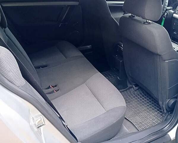 Серый Опель Вектра, объемом двигателя 1.8 л и пробегом 282 тыс. км за 5000 $, фото 13 на Automoto.ua