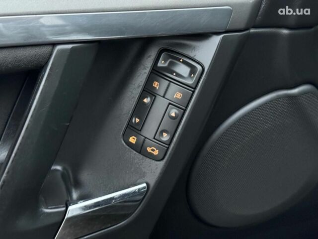 Серый Опель Вектра, объемом двигателя 1.9 л и пробегом 294 тыс. км за 5490 $, фото 12 на Automoto.ua