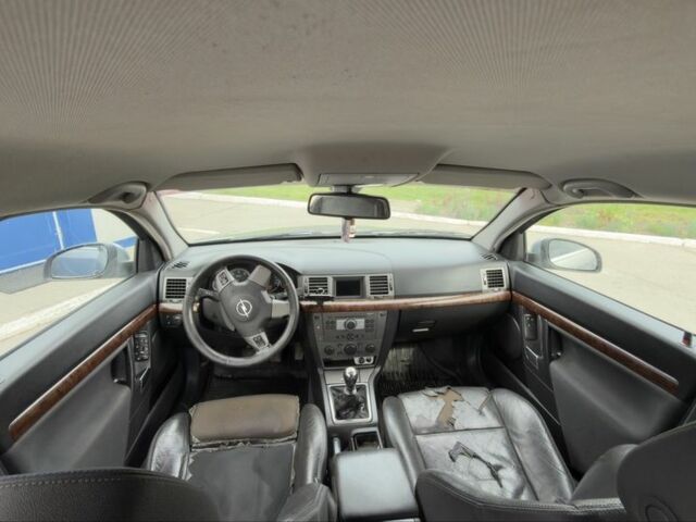 Серый Опель Вектра, объемом двигателя 1.9 л и пробегом 222 тыс. км за 2400 $, фото 13 на Automoto.ua