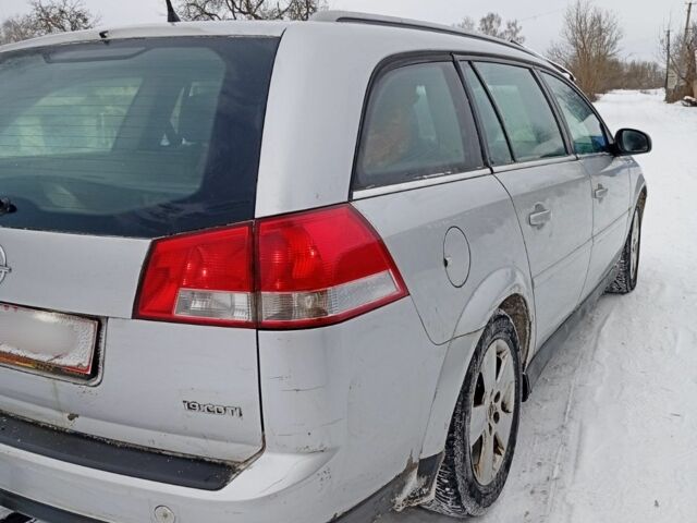 Серый Опель Вектра, объемом двигателя 1.9 л и пробегом 260 тыс. км за 2400 $, фото 4 на Automoto.ua