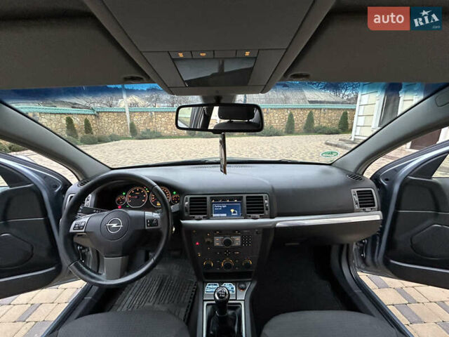 Сірий Опель Вектра, об'ємом двигуна 1.91 л та пробігом 264 тис. км за 3950 $, фото 16 на Automoto.ua