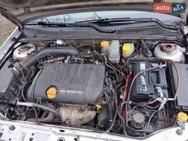 Серый Опель Вектра, объемом двигателя 0 л и пробегом 370 тыс. км за 2950 $, фото 1 на Automoto.ua