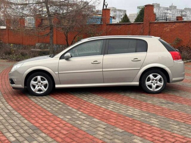 Сірий Опель Вектра, об'ємом двигуна 2.2 л та пробігом 259 тис. км за 4999 $, фото 3 на Automoto.ua