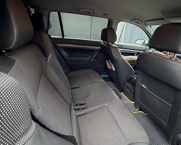 Серый Опель Вектра, объемом двигателя 1.9 л и пробегом 244 тыс. км за 5400 $, фото 15 на Automoto.ua