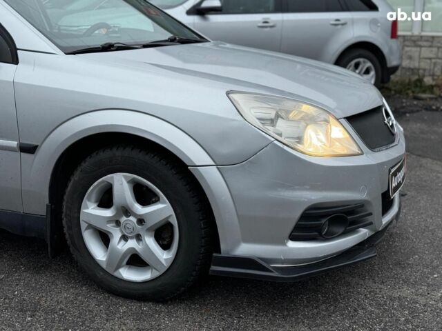 Серый Опель Вектра, объемом двигателя 1.9 л и пробегом 294 тыс. км за 5490 $, фото 3 на Automoto.ua