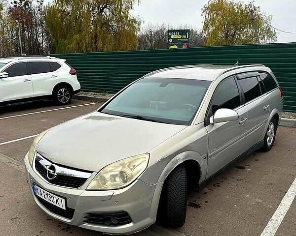 Серый Опель Вектра, объемом двигателя 1.9 л и пробегом 288 тыс. км за 5300 $, фото 1 на Automoto.ua