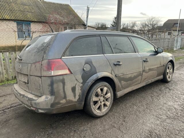 Серый Опель Вектра, объемом двигателя 1.9 л и пробегом 426 тыс. км за 1900 $, фото 2 на Automoto.ua