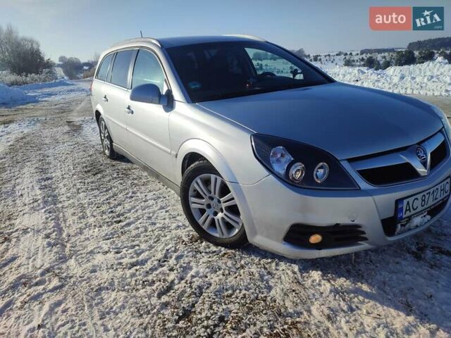 Сірий Опель Вектра, об'ємом двигуна 1.9 л та пробігом 359 тис. км за 5000 $, фото 1 на Automoto.ua