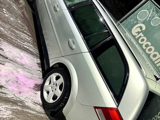 Сірий Опель Вектра, об'ємом двигуна 1.9 л та пробігом 294 тис. км за 4600 $, фото 3 на Automoto.ua