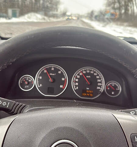 Серый Опель Вектра, объемом двигателя 1.9 л и пробегом 330 тыс. км за 2000 $, фото 7 на Automoto.ua