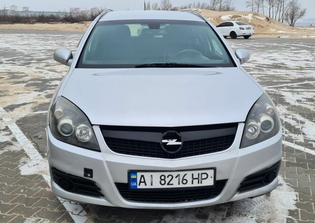 Серый Опель Вектра, объемом двигателя 3 л и пробегом 326 тыс. км за 4500 $, фото 3 на Automoto.ua