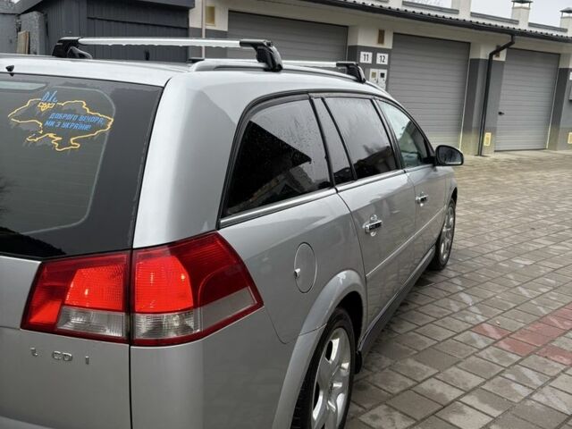 Серый Опель Вектра, объемом двигателя 1.9 л и пробегом 244 тыс. км за 5400 $, фото 4 на Automoto.ua