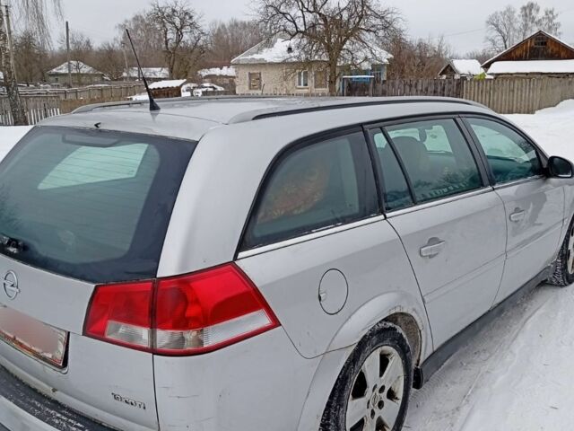 Серый Опель Вектра, объемом двигателя 1.9 л и пробегом 260 тыс. км за 2400 $, фото 2 на Automoto.ua