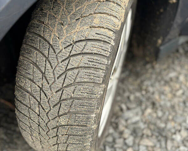 Серый Опель Вектра, объемом двигателя 1.9 л и пробегом 300 тыс. км за 2300 $, фото 6 на Automoto.ua