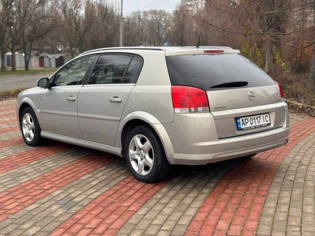 Сірий Опель Вектра, об'ємом двигуна 2.2 л та пробігом 259 тис. км за 4999 $, фото 5 на Automoto.ua