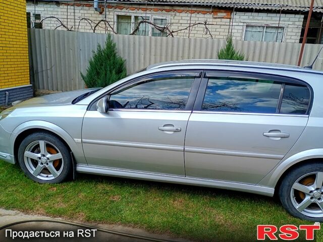 Серый Опель Вектра, объемом двигателя 1.9 л и пробегом 300 тыс. км за 6200 $, фото 1 на Automoto.ua