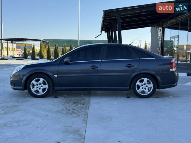 Сірий Опель Вектра, об'ємом двигуна 1.9 л та пробігом 336 тис. км за 4500 $, фото 7 на Automoto.ua