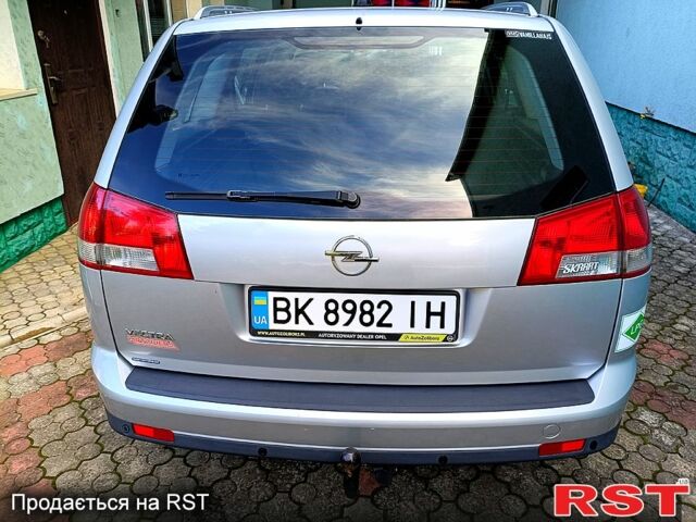 Серый Опель Вектра, объемом двигателя 1.8 л и пробегом 238 тыс. км за 5400 $, фото 1 на Automoto.ua