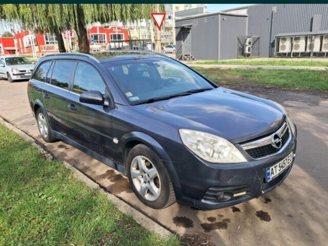 Серый Опель Вектра, объемом двигателя 1.8 л и пробегом 315 тыс. км за 4400 $, фото 1 на Automoto.ua