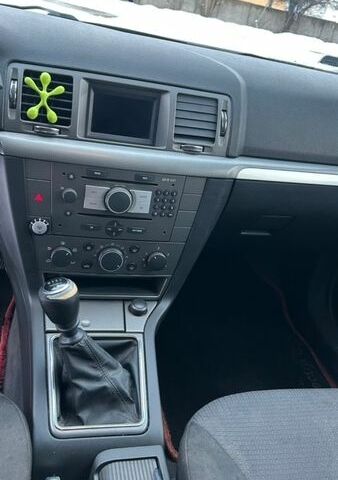 Серый Опель Вектра, объемом двигателя 1.8 л и пробегом 227 тыс. км за 2888 $, фото 14 на Automoto.ua