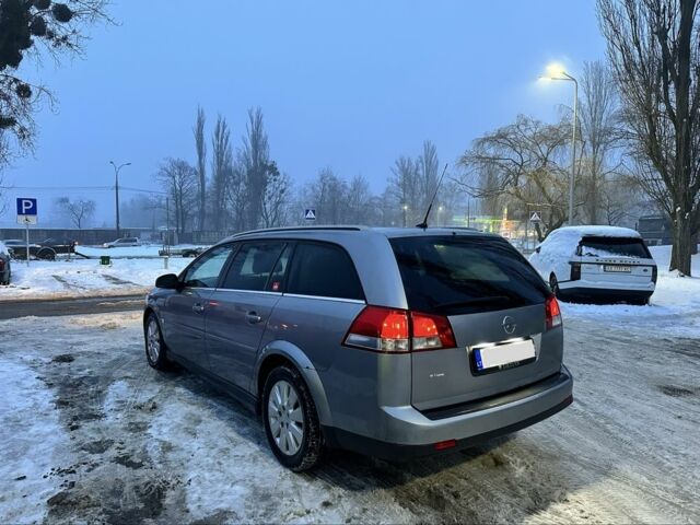 Сірий Опель Вектра, об'ємом двигуна 1.9 л та пробігом 290 тис. км за 2400 $, фото 4 на Automoto.ua