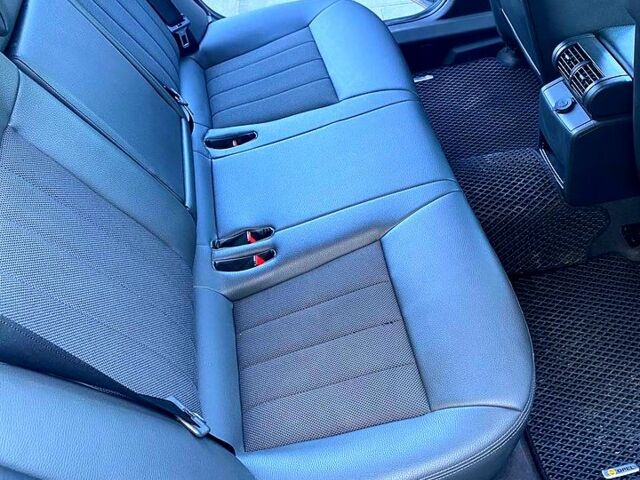 Сірий Опель Вектра, об'ємом двигуна 1.9 л та пробігом 270 тис. км за 6000 $, фото 13 на Automoto.ua