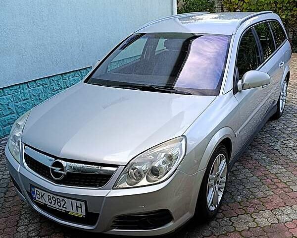 Серый Опель Вектра, объемом двигателя 1.8 л и пробегом 238 тыс. км за 5400 $, фото 3 на Automoto.ua